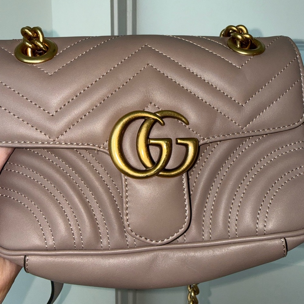 GUCCI Small GG Marmont in Dusty Pink Camera Bag - Model# 443497-DTDIT-5729 - Picture 5 of 12